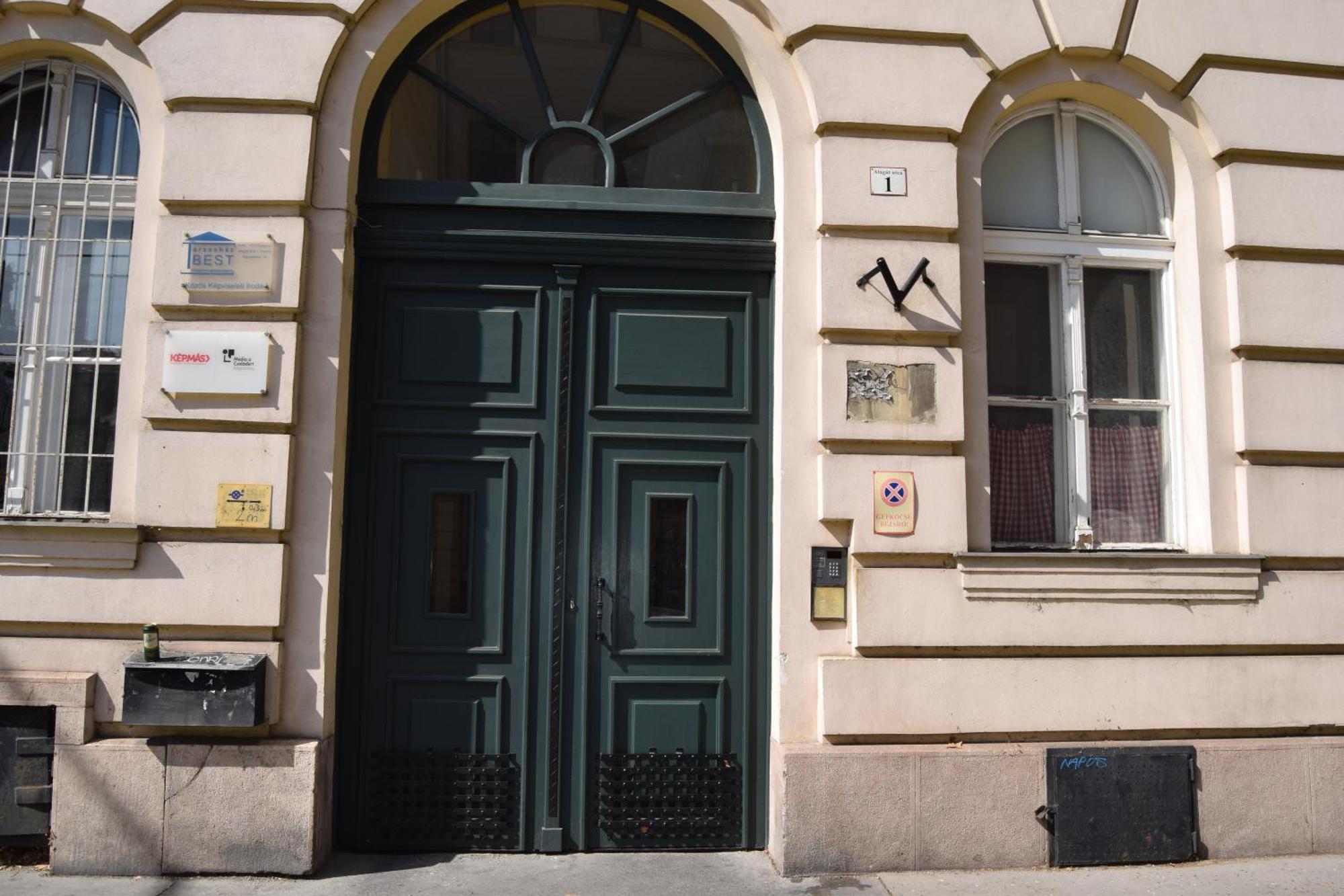 Castlehill Apartman The Perfect Blend Of Urban Living And Sightseeing Convenience Budapest Kültér fotó